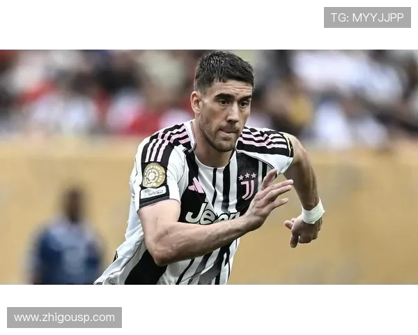 弗拉霍维奇或明夏自由离队巴萨拜仁有意引进强力中锋